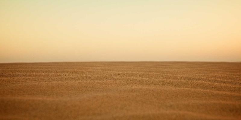 攀岩鞋的精准选择：从楦型到橡胶，解锁不同岩壁的终极脚感与性能