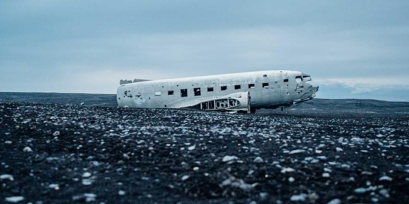 篮球鞋缓震科技矩阵全解析：从Air Zoom到Boost，如何根据打法与场地选择你的终极战靴？