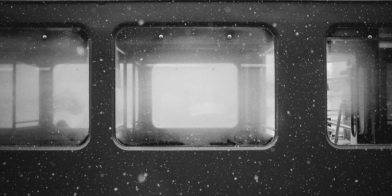 羽毛球拍穿线磅数:解锁手感与性能的隐藏密码(专业指南)